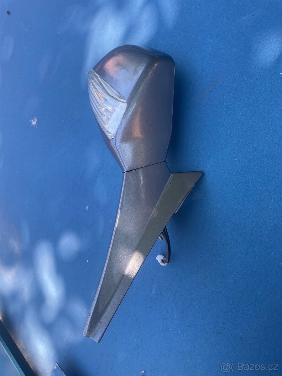 Pravé zrcátko Piaggio X9 Evo - 2