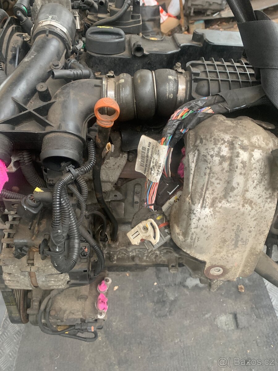 Motor 1,6hdi, Tdci 9HJ, 9HP, jednovačkový - 2