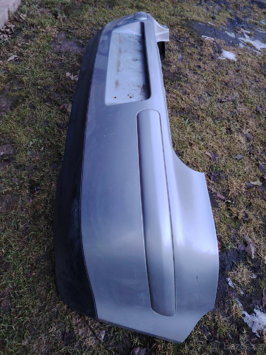 Zadní nárazník vw golf 4 - 2