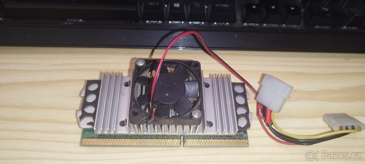 Intel CELERON SL2WN - 2