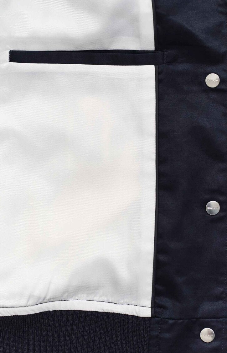 Nová bunda Gant Satin Varsity Jacket Evening Blue s cedulkou - 2