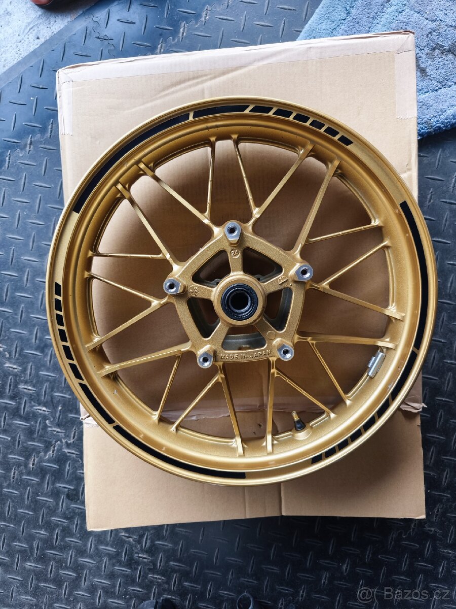 Přední kolo Kawasaki - 2