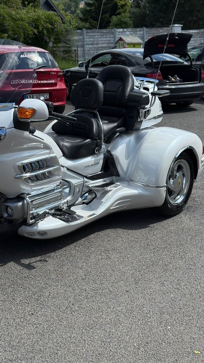Honda Gold Wing GL1800 Trike - 2