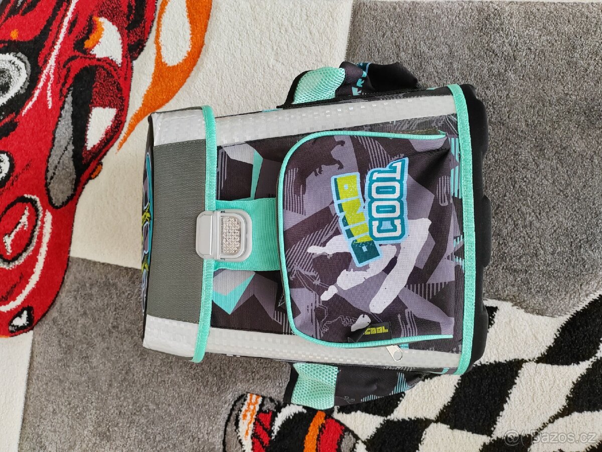 Nový Školní batoh Lizzy Card Dino cool 17l - 2