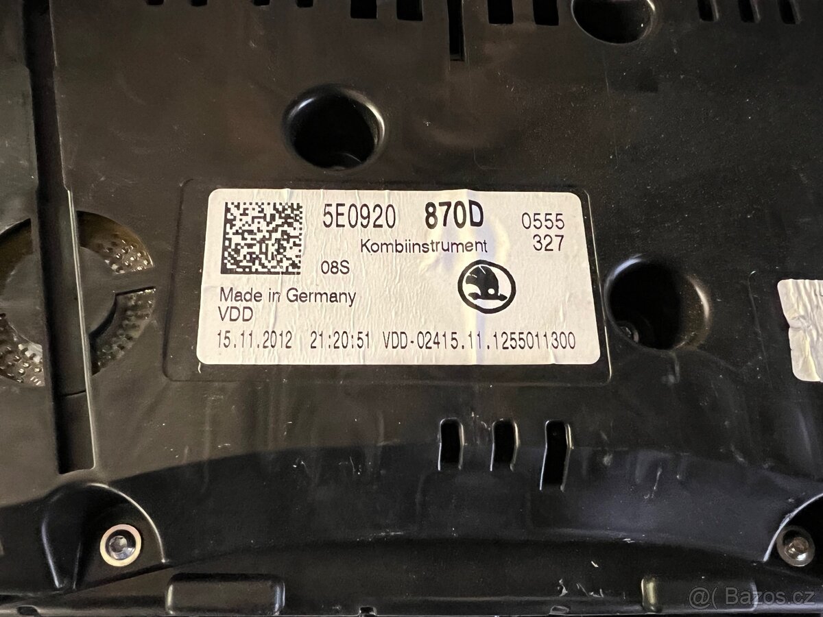 Škoda Octavia III 3 - Budíky / 5E0920781B - 2