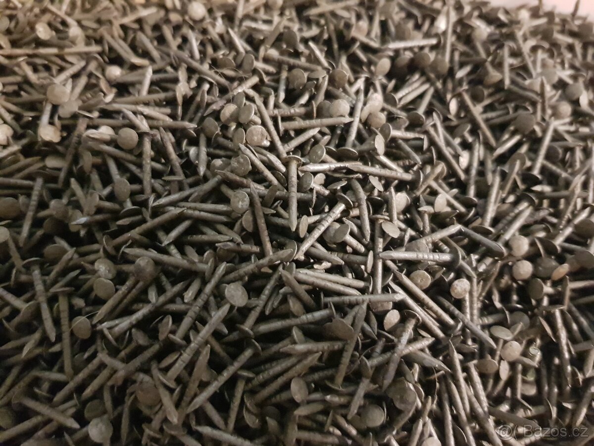 Hřebík 1,6x16mm Cena za VŠE=85,-Kč - 2