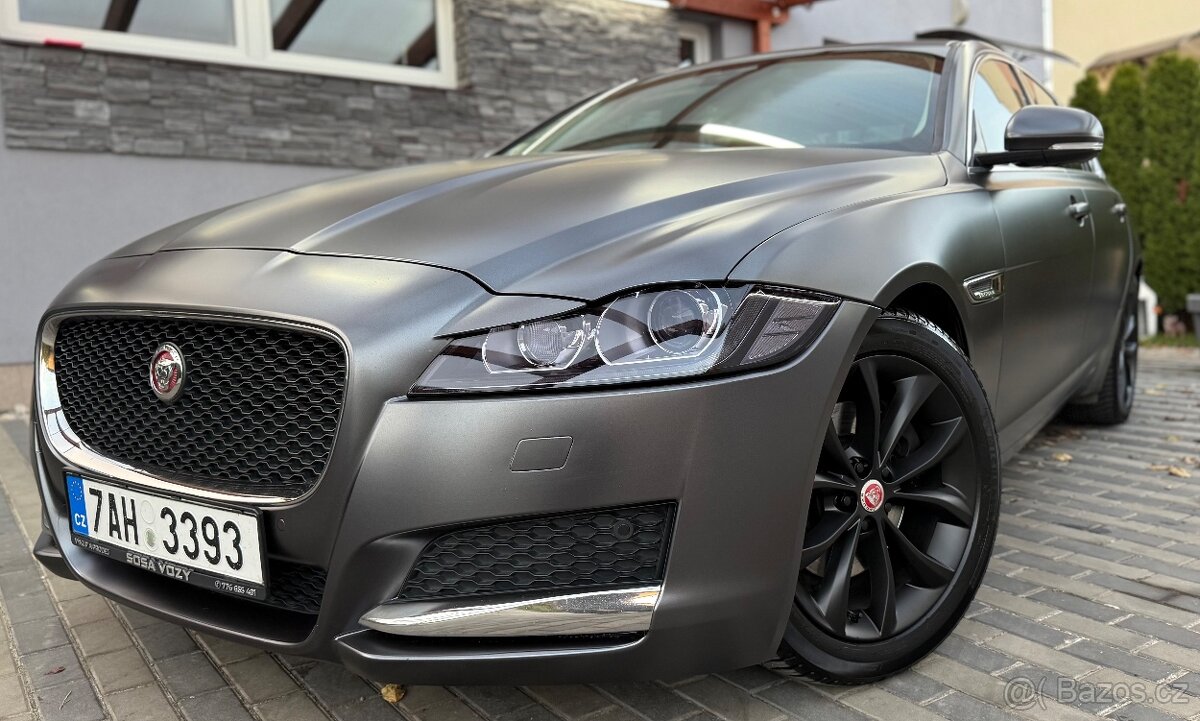 Jaguar XF 2.0d výborný stav - 2