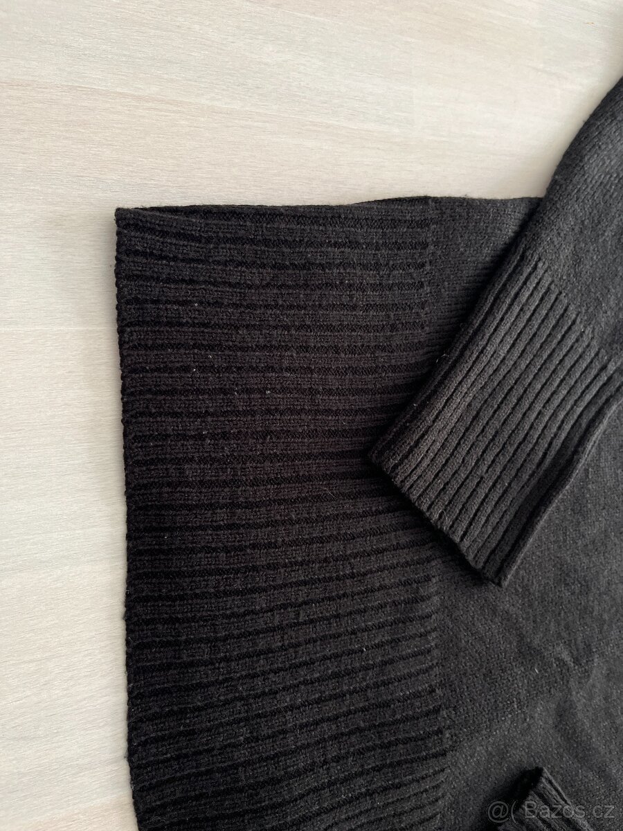 Dámský černý rolák vel L janina - 2