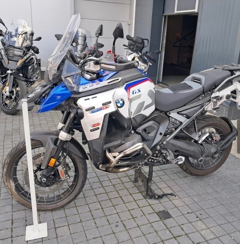 Bmw r 1300 gs Adventure - 2