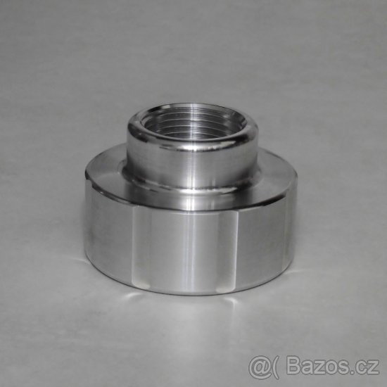 Zátka na nádrž IBC . - 2