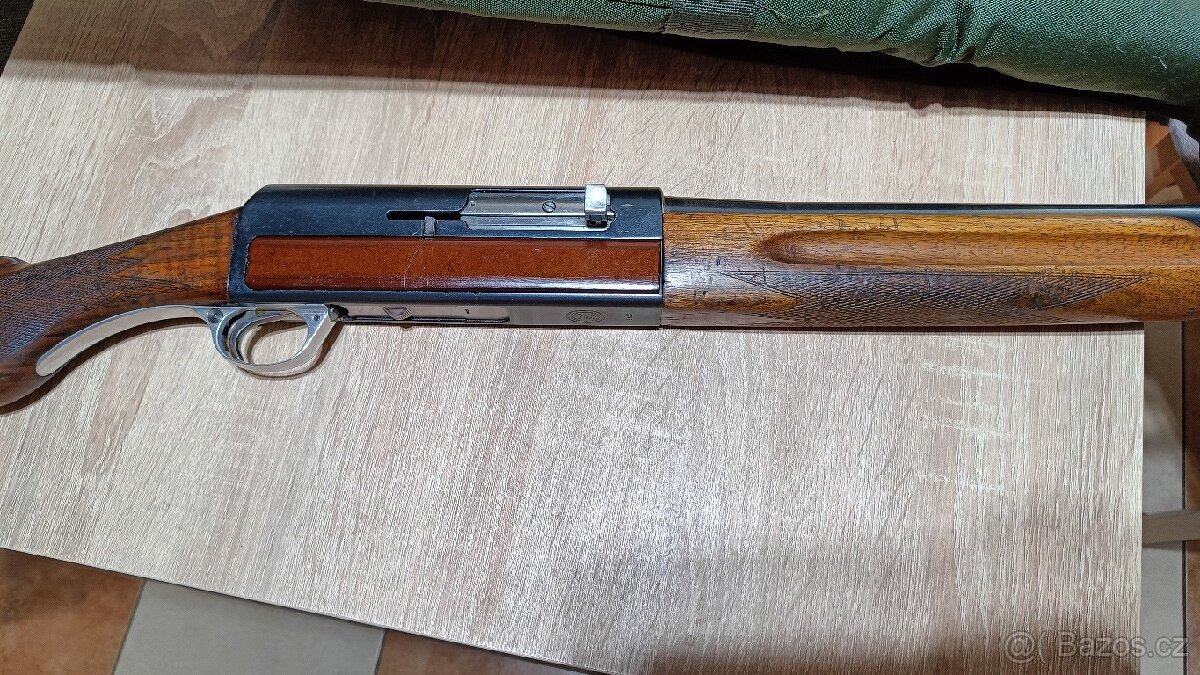 Prodám samonabíjecí třírannou brokovnici ČZ 16/70 vz.47 - 2