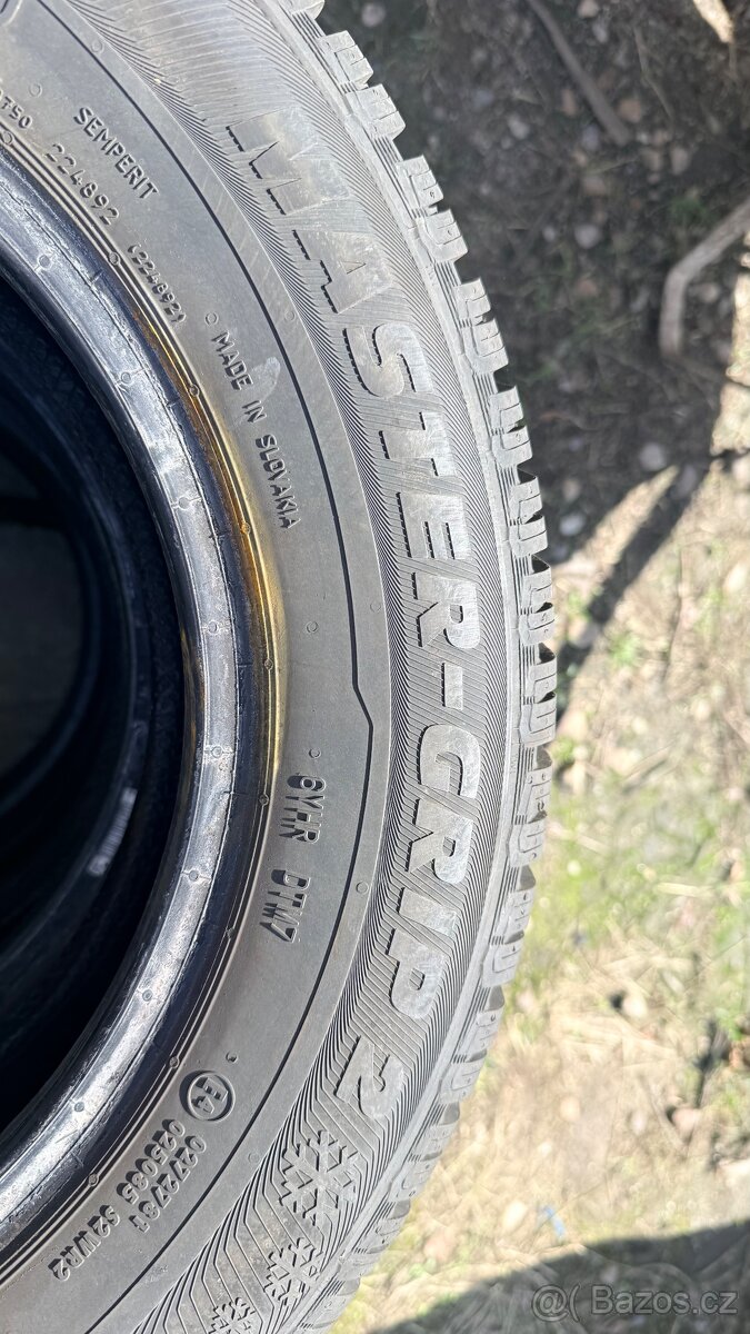 2x zimní pneu Semperit 175/70 R14 84T - 2