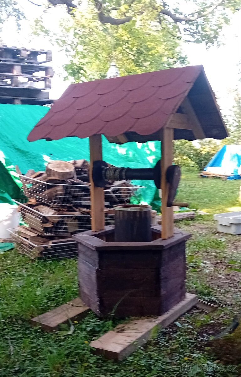 Dekorace Studna/Rumpál - 2