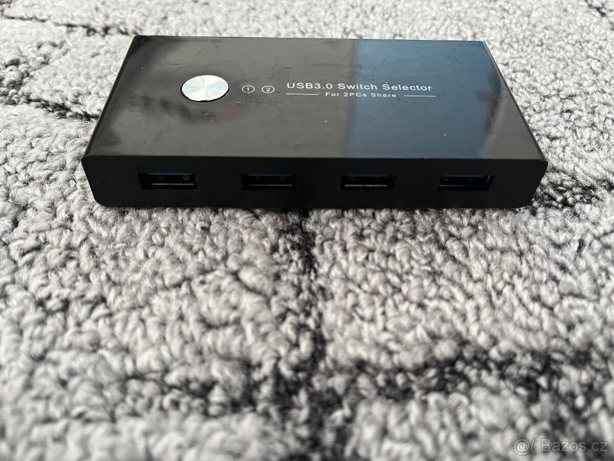 USB 3.0 přepínač - 2