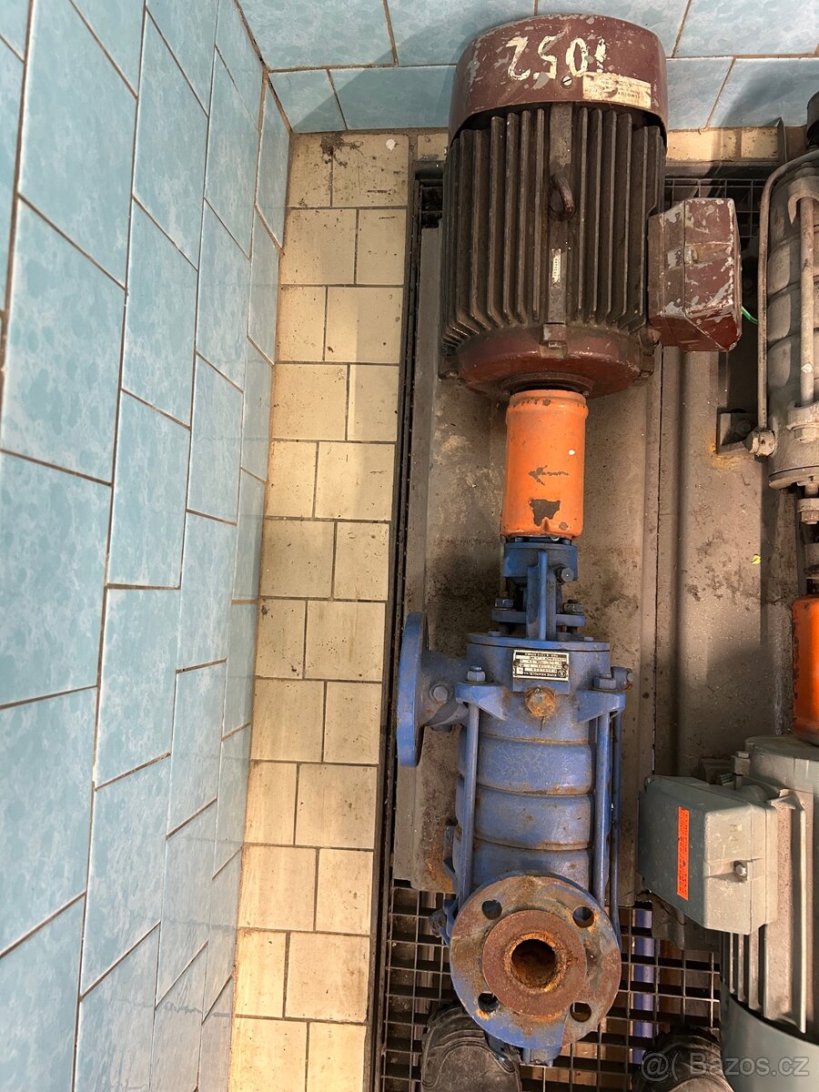 2ks třístupňových čerpadel Sigma - 2