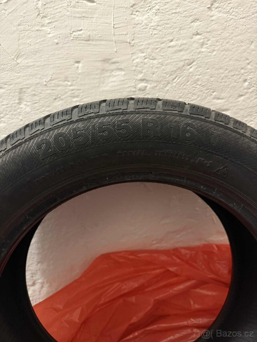 Zimní pneu 205/55/16 - 2