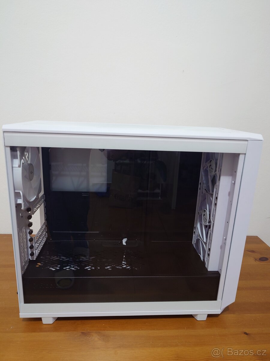 Fractal Design Meshify 2 White TG + 4x RGB fan - 2