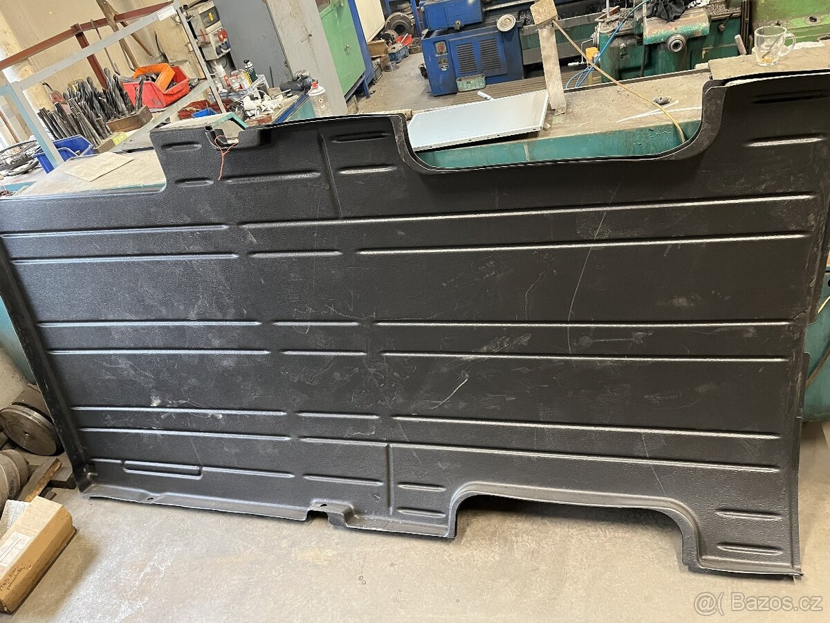 Podlaha a strop Ford transit - 2