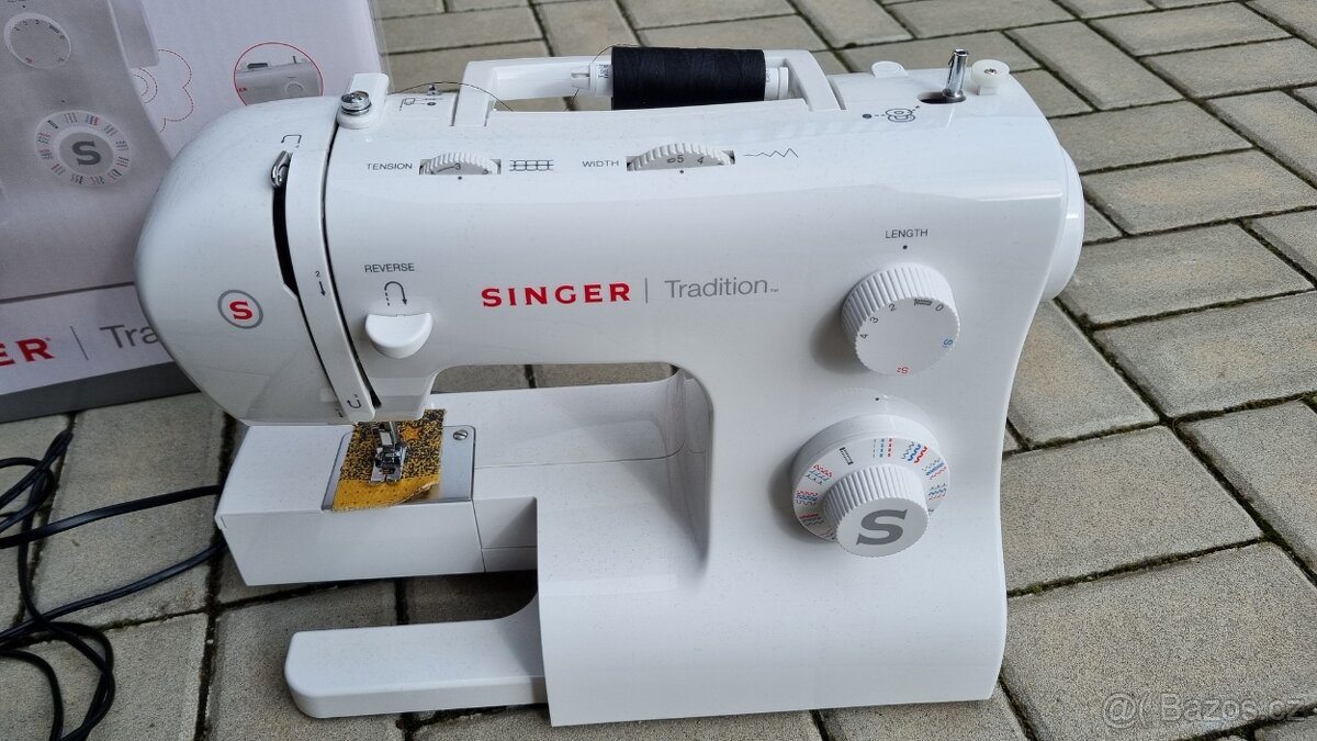Šicí stroj SINGER Tradition 2282 - 2