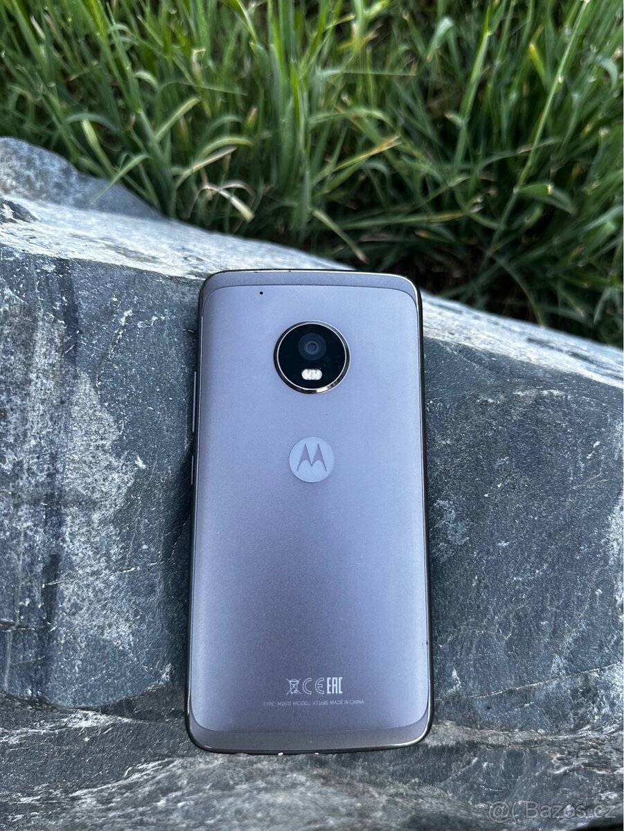 Motorola Moto G 5 Plus - 2