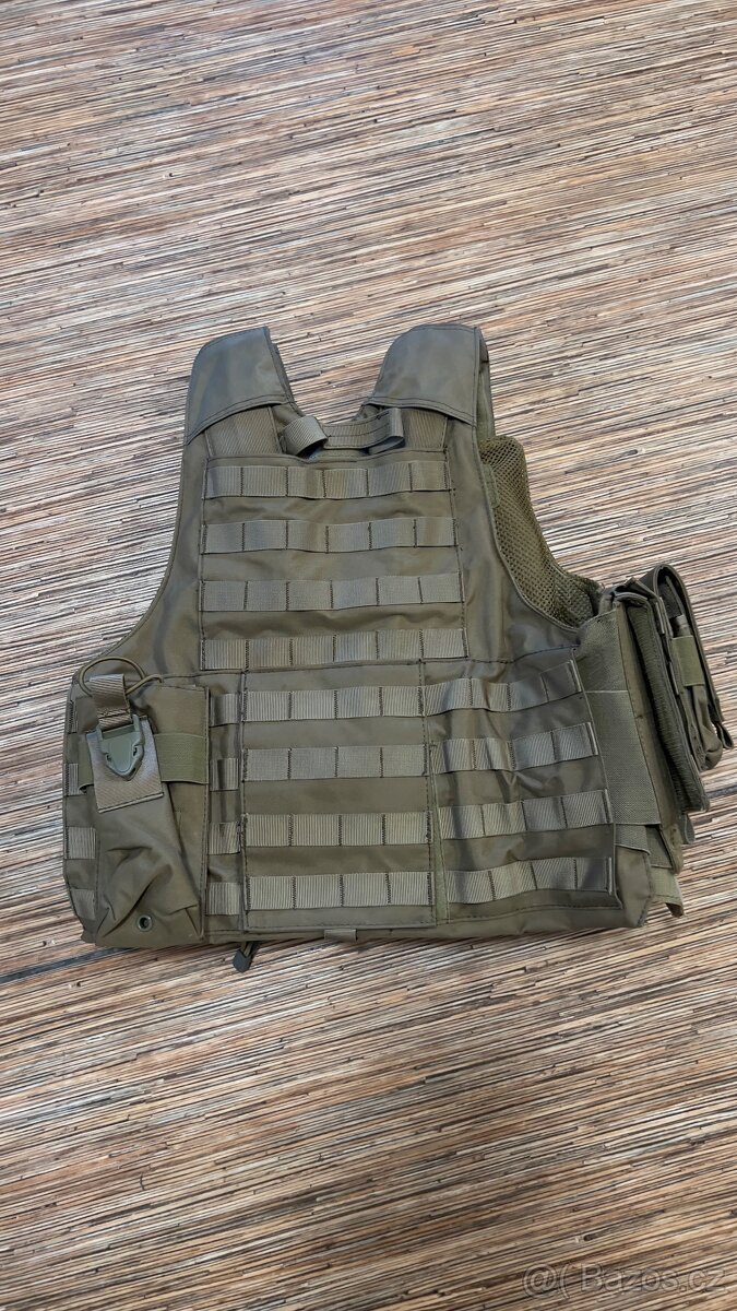 Airsoft vesta v barvě coyote - 2