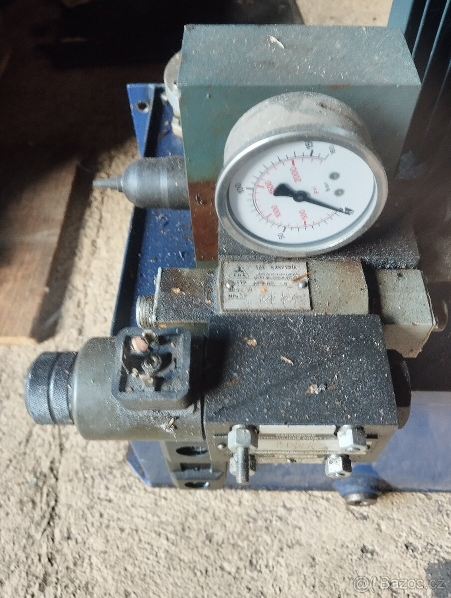Hydraulická jednotka - 2