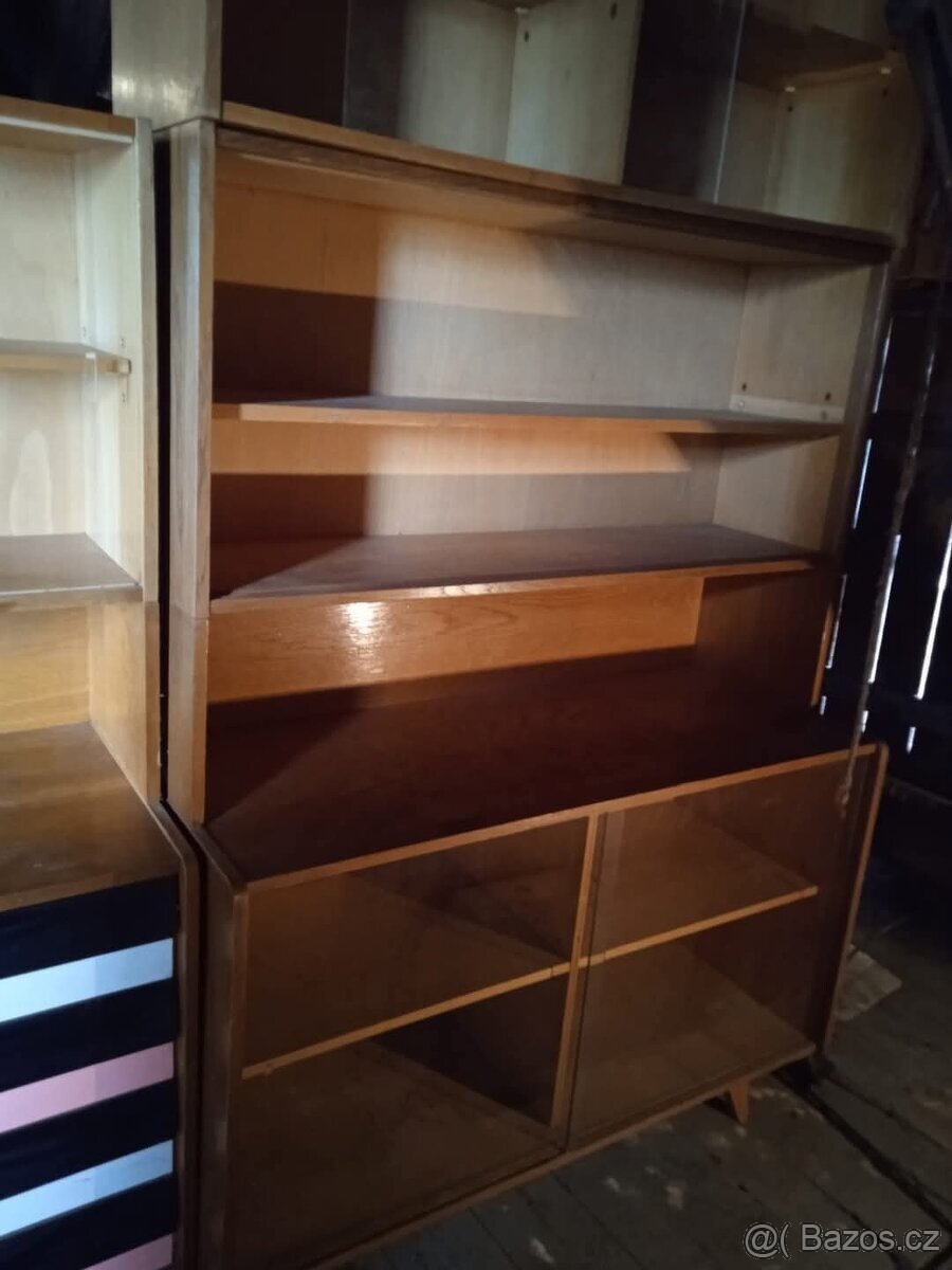 Sestava 7 ks nábytku, návrh J.Jiroutek, 1962, Československo - 2