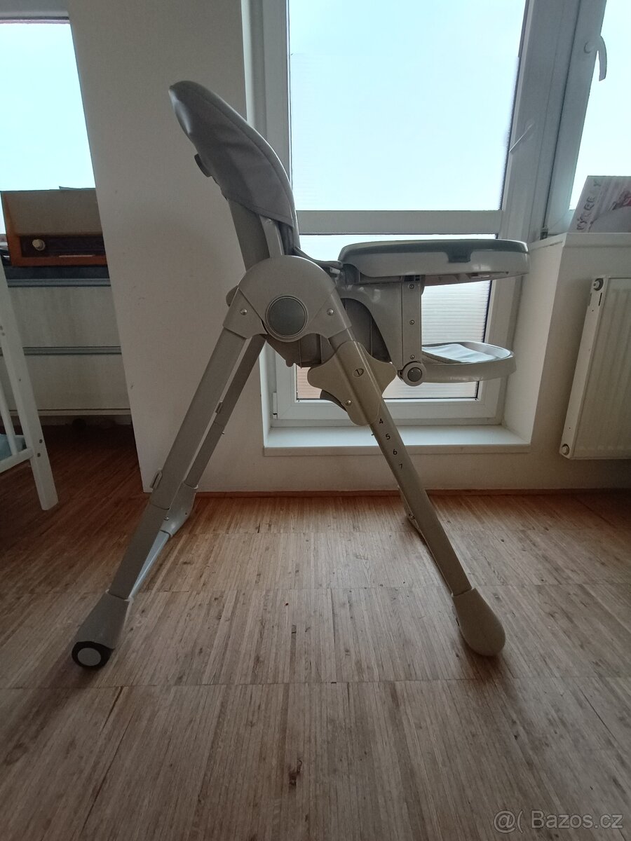 Jídelní židlička - 2