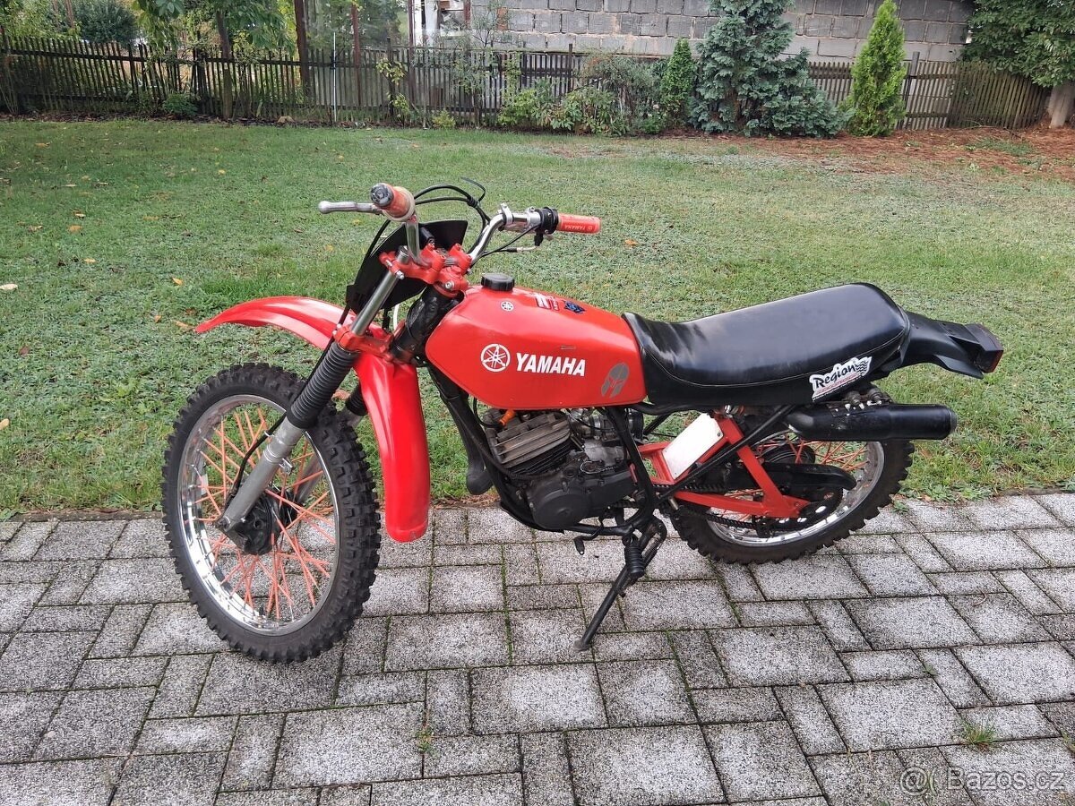 Yamaha DT 175 R.v. 1978 - kultovní enduro - 2