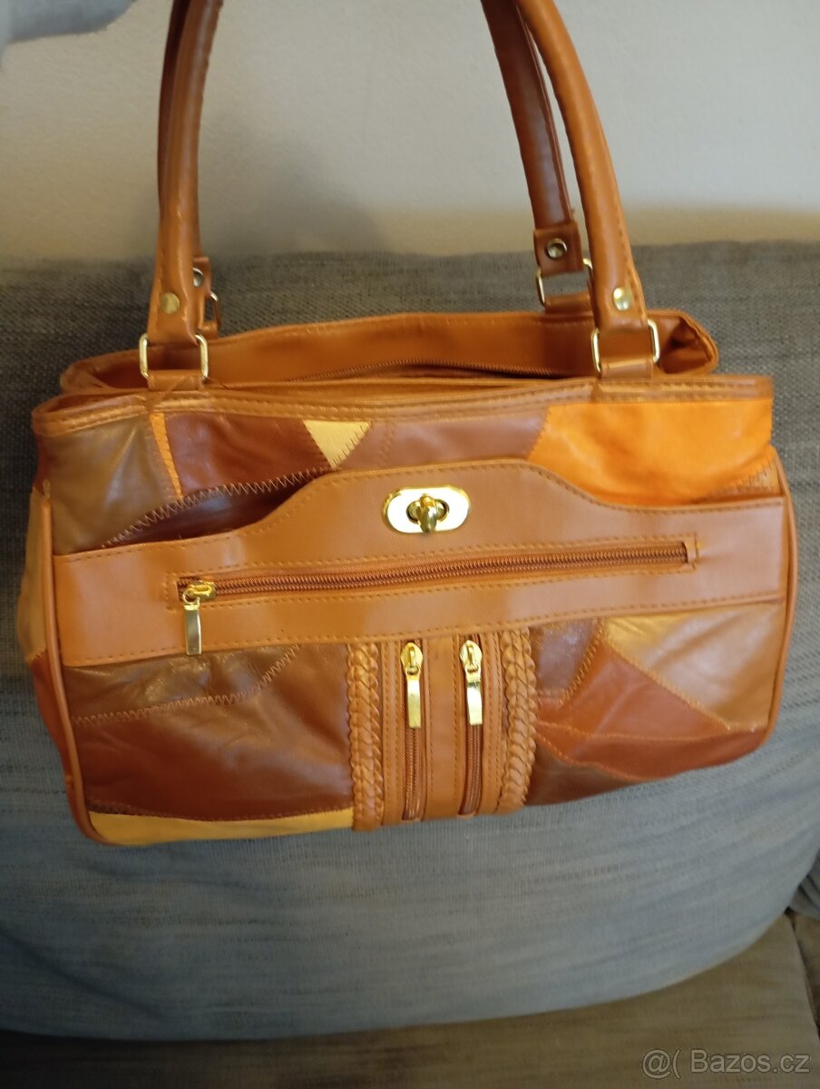 Dámská kožená kabelka - 2