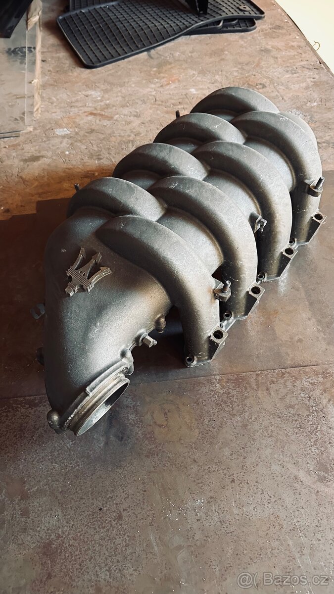 Maserati 4200 sanie - 2