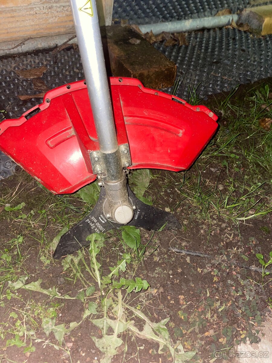 Křovinořez HECHT 163 profi - 2