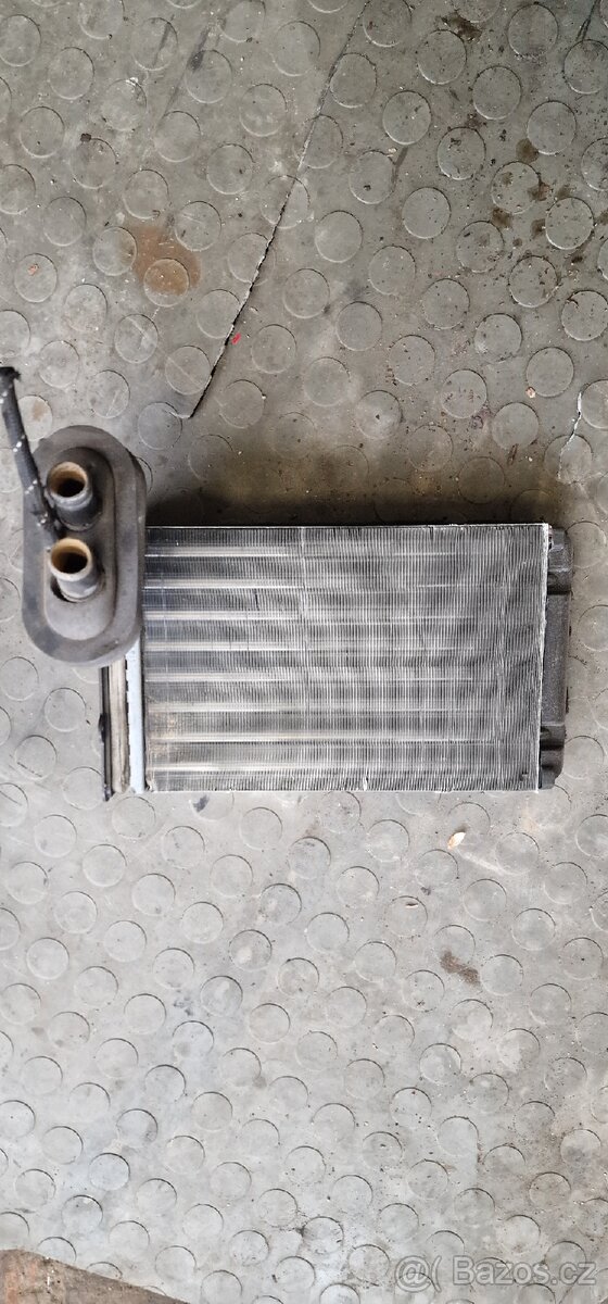 Radiátor topení 1H1819031A - 2