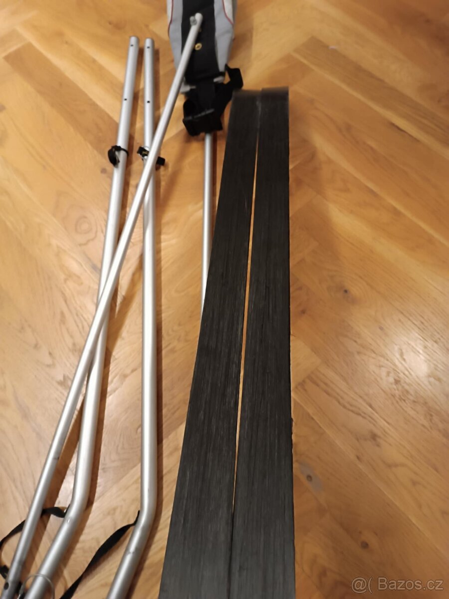 Ski set Thule/Chariot CX1 - 2