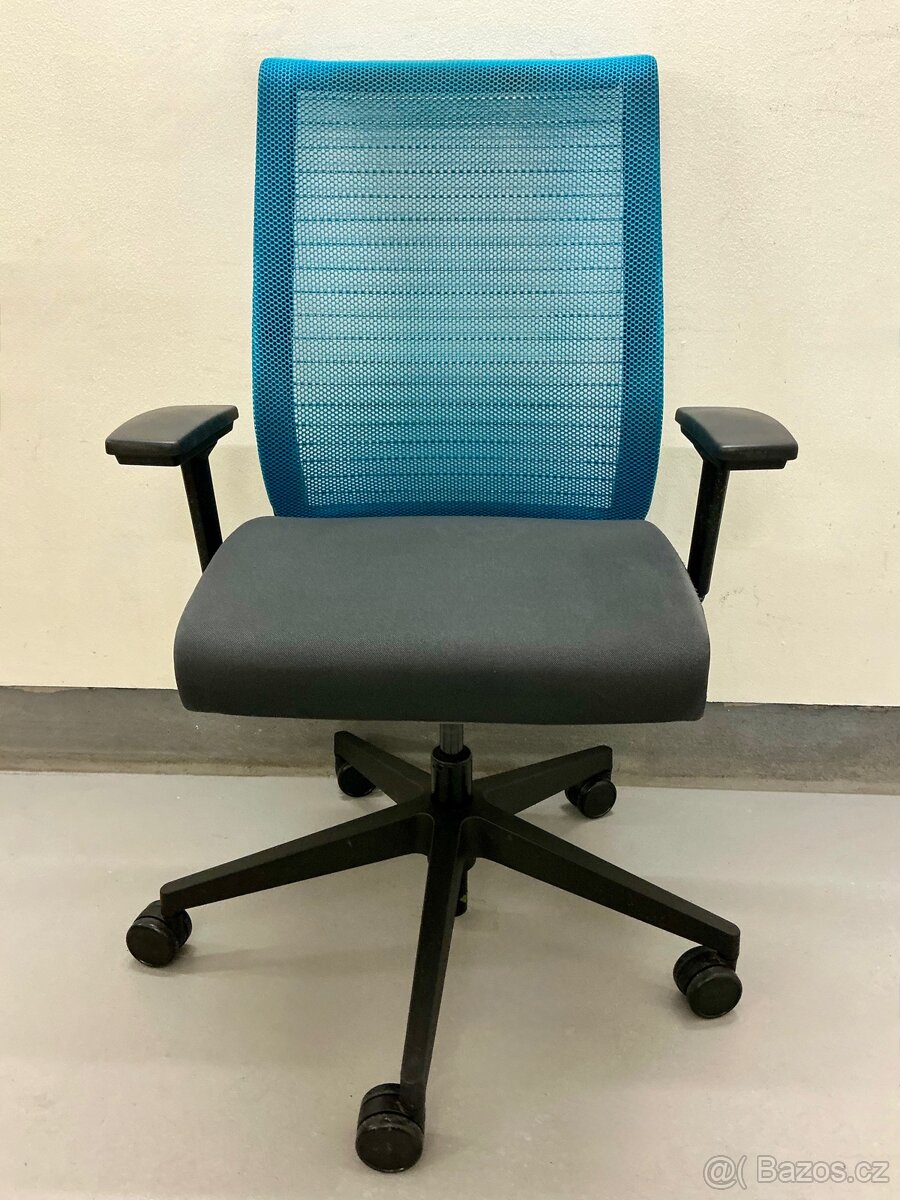 Kancelářská židle Steelcase Think - 2