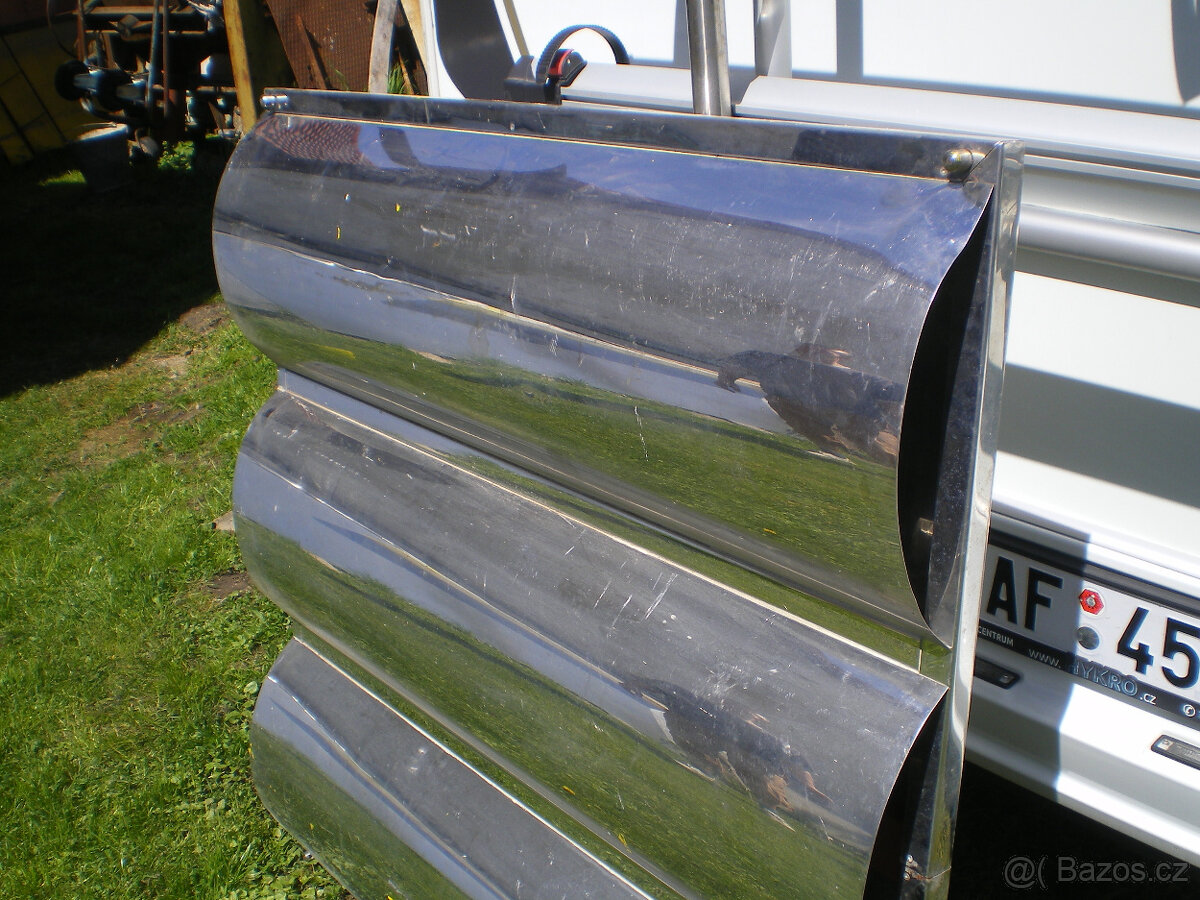 2x Designový nerezový prvek architektury 120x120cm. - 2