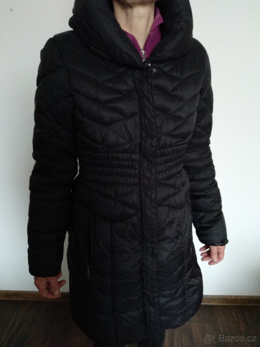 Zimní bunda značky Amisu - 2