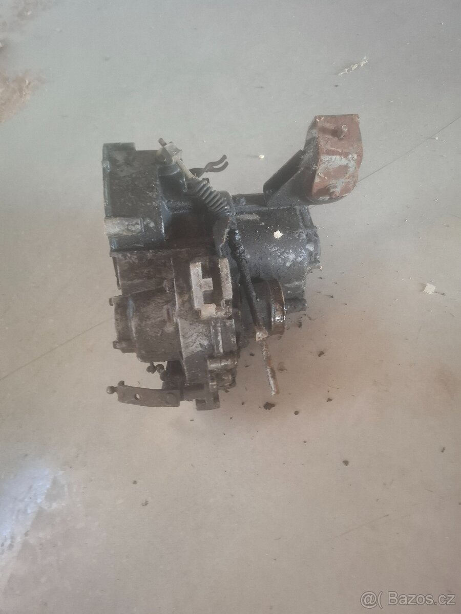 Převodovka čtyřtakt - 2