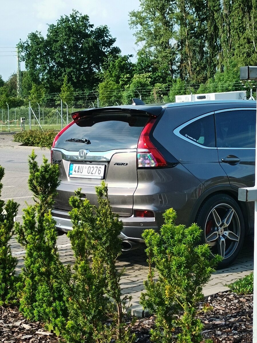 Honda CR-V 2.0 benzín 4x4 - 2