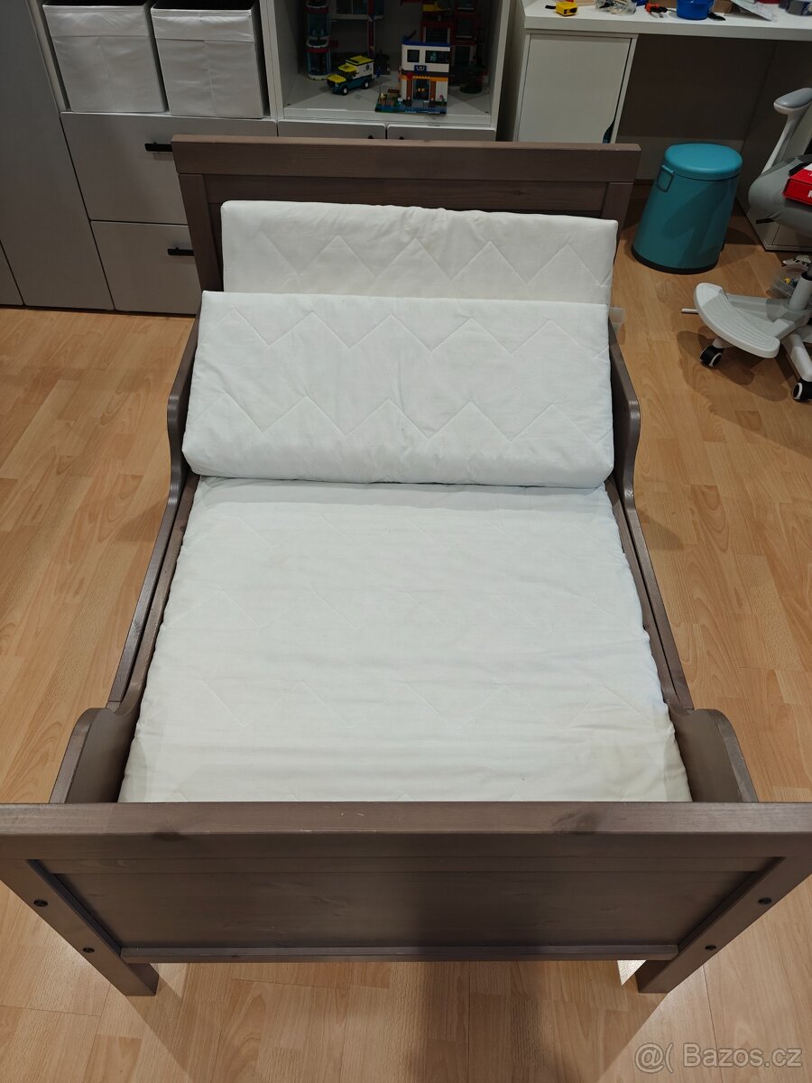 Dřevěná dětská postel Ikea Sundvik - 2