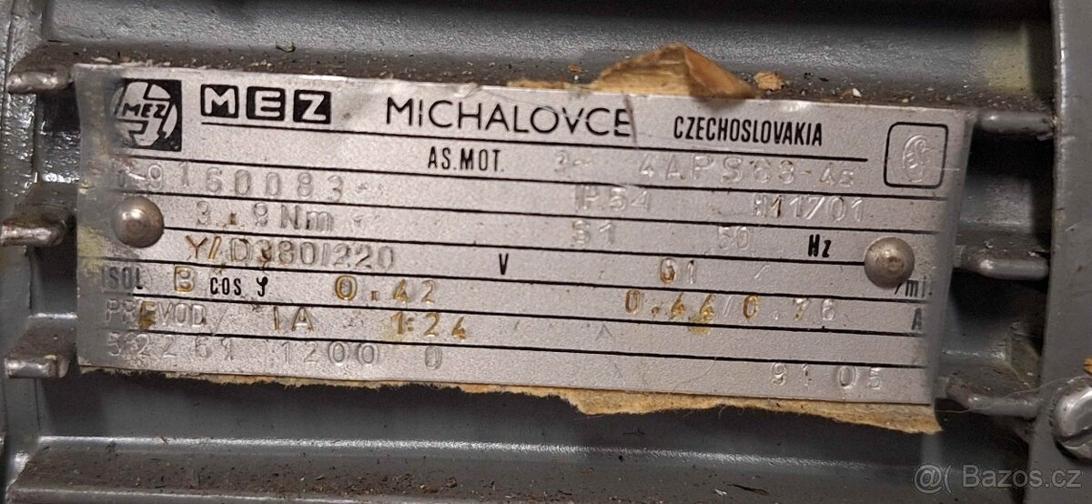 Elektromotor s převodovkou - 2