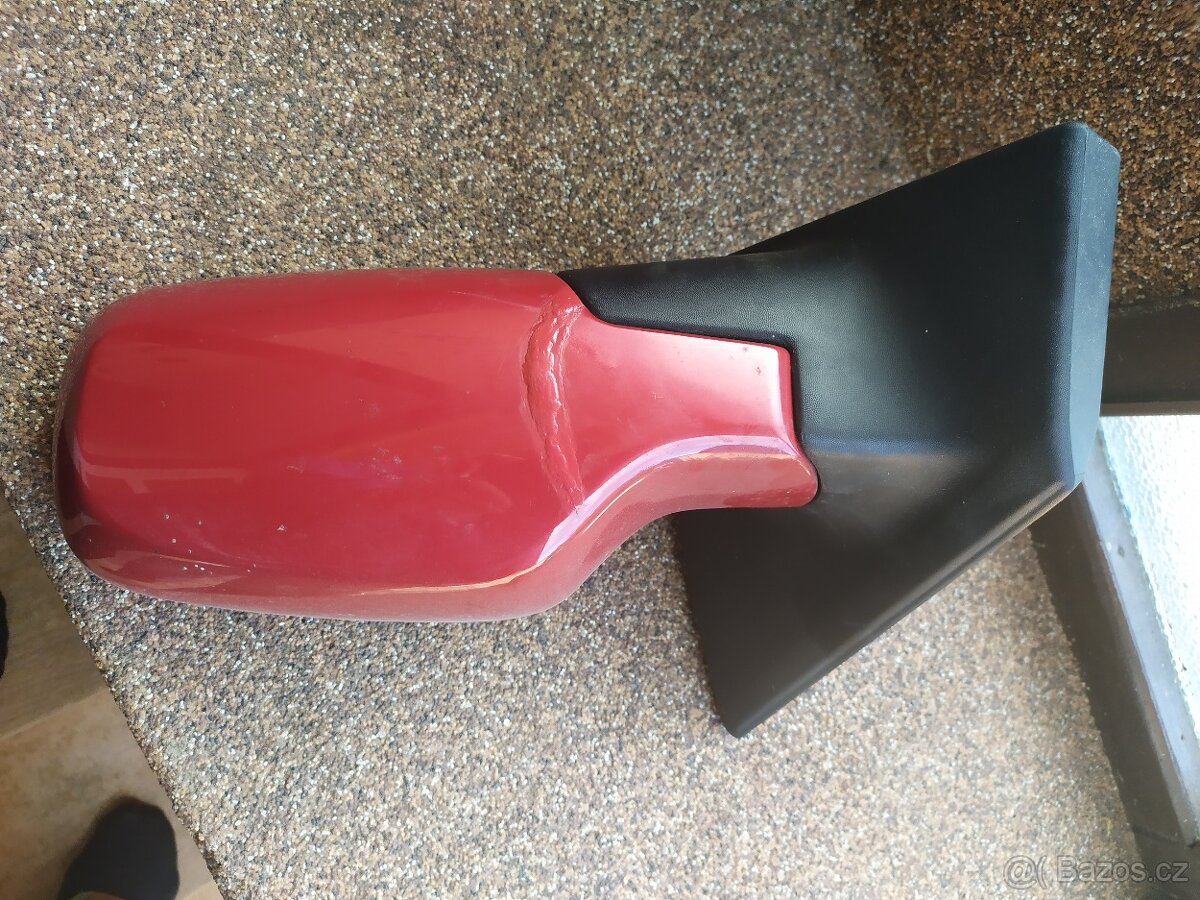 Zpětné zrcátko - 2