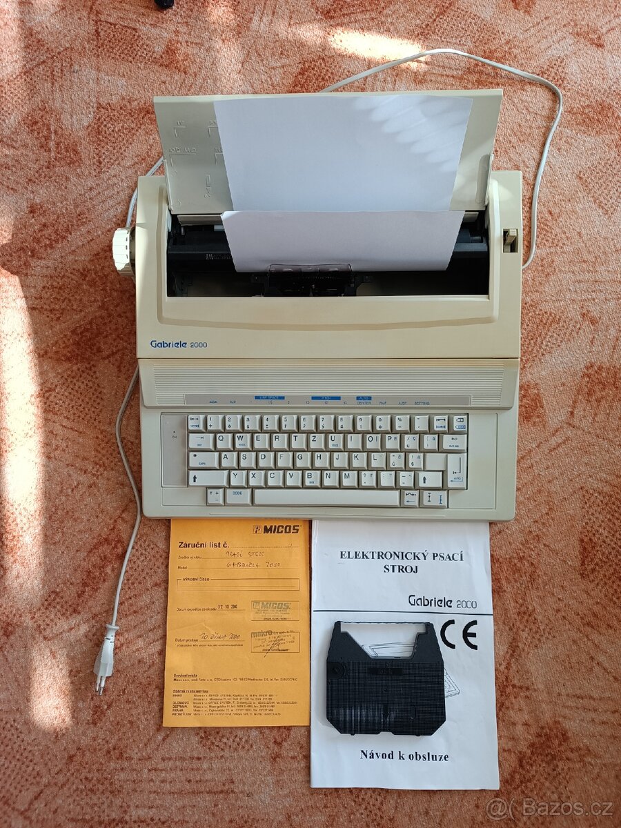 Elektronický psací stroj Gabriele 2000 - 2
