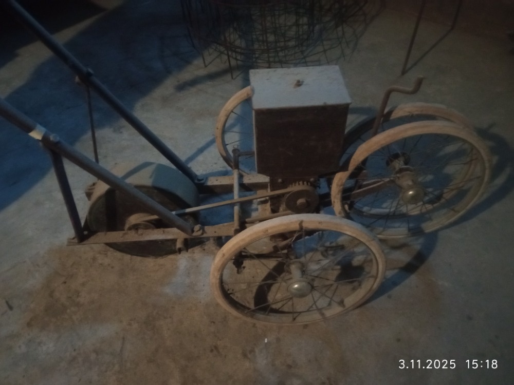 Secí stroj - 2