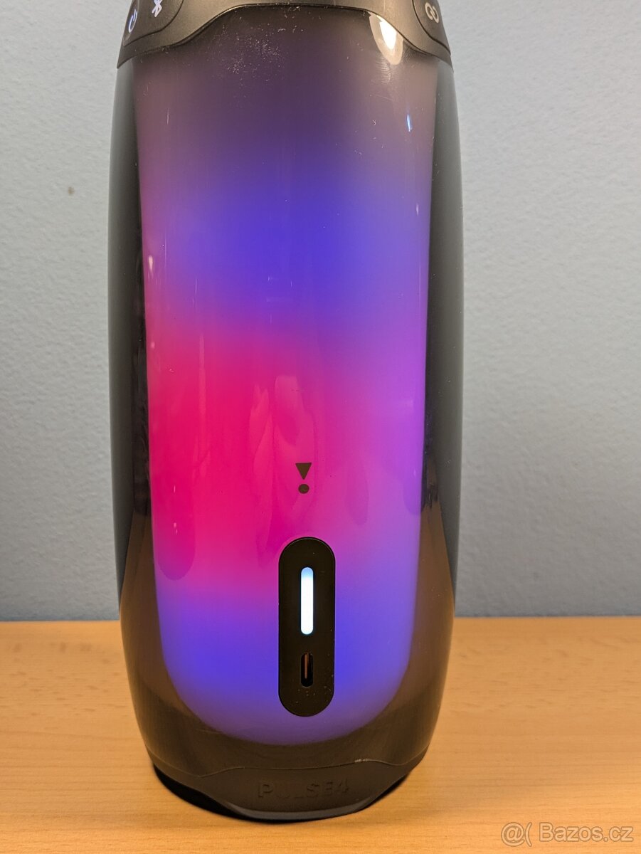 Jbl Pulse 4 top stav - 2