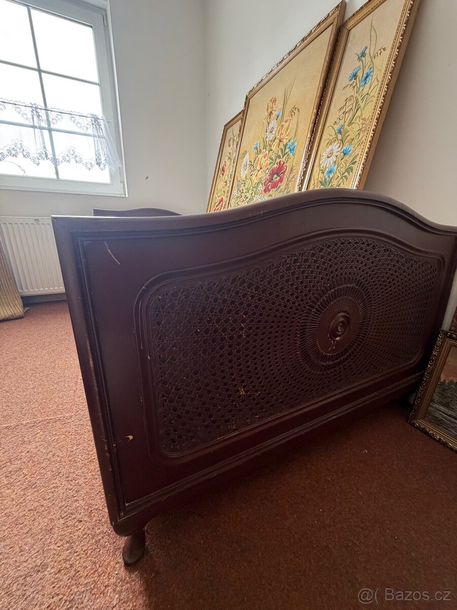 Vintage wooden single bed frame - 2