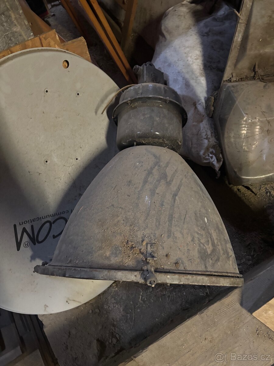 Průmyslové světla - 2