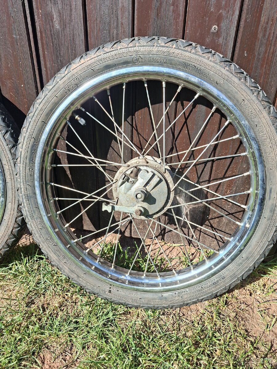 Babetta 210,215:;:;, - 2
