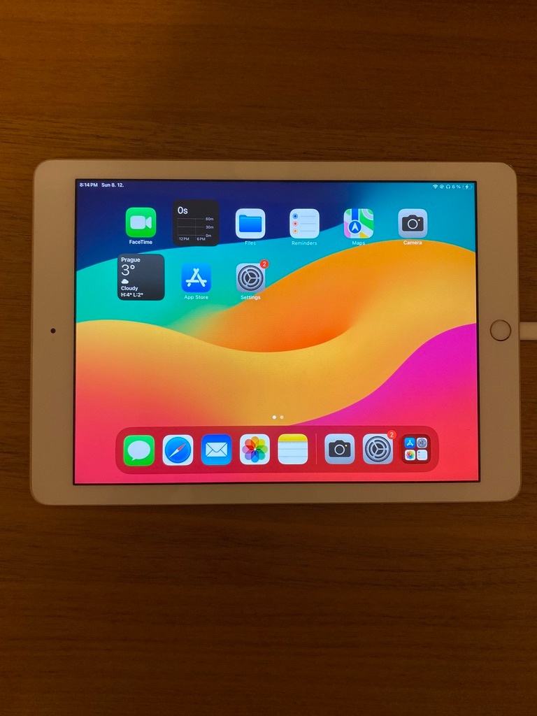 iPad 9.7" (6 generace) - 2
