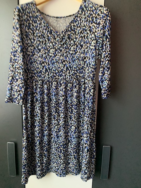 Úpletové ŠATY S JEMNÝM DROBNÝM VZOREČKEM,vel.44 - 2